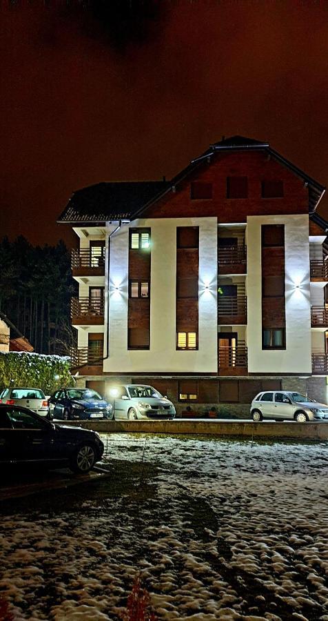 Darija_apartman 8_radovic Apartment *